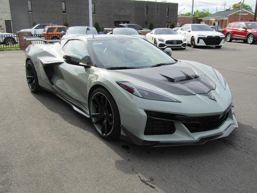 Green 2024 Chevrolet Corvette Z06