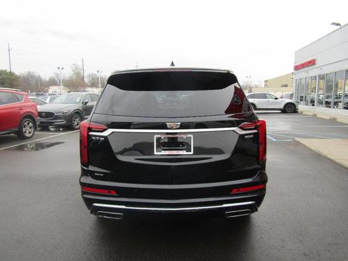 Black 2020 Cadillac XT6 Premium Luxury AWD