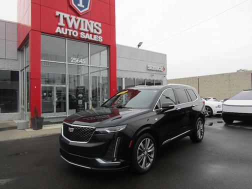 Black 2020 Cadillac XT6 Premium Luxury AWD