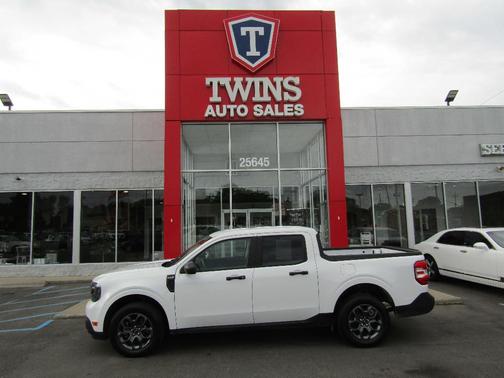 White 2024 Ford Maverick XLT