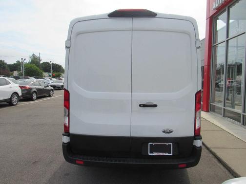 White 2022 Ford Transit-250 ROOF W/LWB