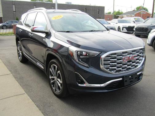 Blue 2019 GMC Terrain Denali