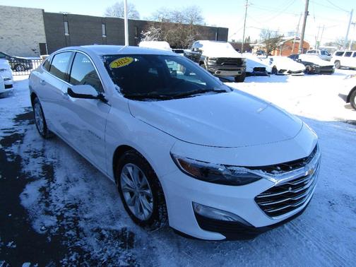 2025 Chevrolet Malibu LT