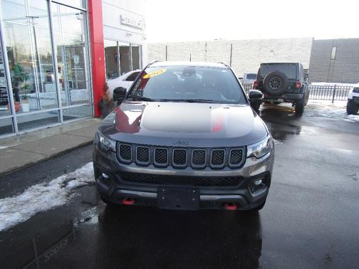 2023 Jeep Compass Trailhawk