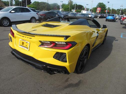 Yellow 2025 Chevrolet Corvette Stingray w/2LT
