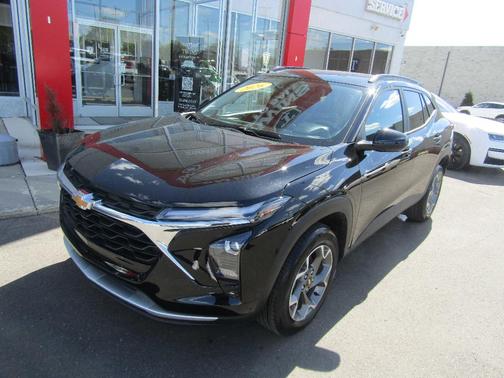 Black 2026 Chevrolet Trax LT