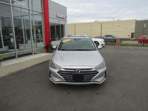 2020 Hyundai ELANTRA Limited
