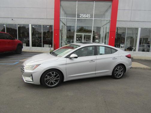 2020 Hyundai ELANTRA Limited