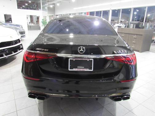 Black 2026 Mercedes-Benz AMG S 63 E Base