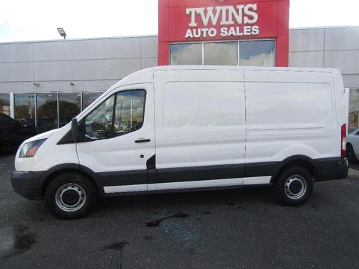 2018 Ford Transit-350 148 WB Medium Roof Cargo