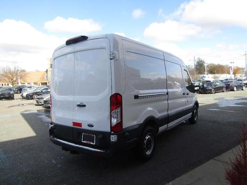 2018 Ford Transit-350 148 WB Medium Roof Cargo