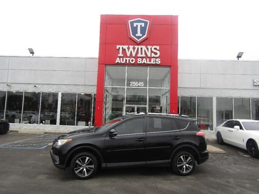 2017 Toyota RAV4 XLE