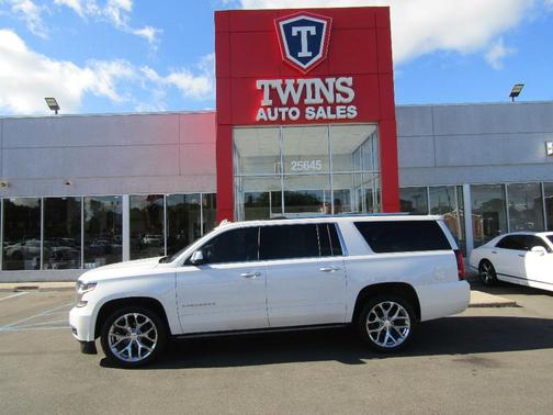 White 2020 Chevrolet Suburban Premier