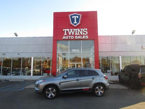 2023 Mitsubishi Outlander Sport SE