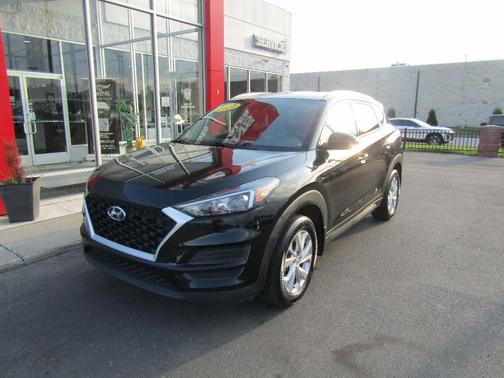 Black 2021 Hyundai TUCSON Value