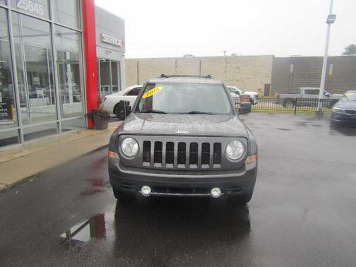 2016 Jeep Patriot Latitude