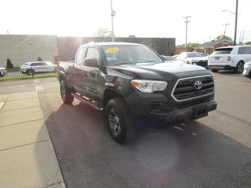 Black 2017 Toyota Tacoma SR