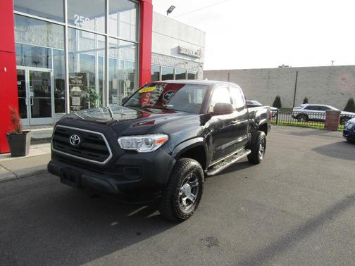 Black 2017 Toyota Tacoma SR