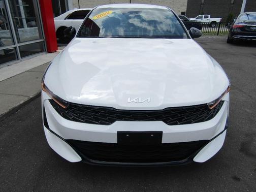 White 2022 Kia K5 GT-Line