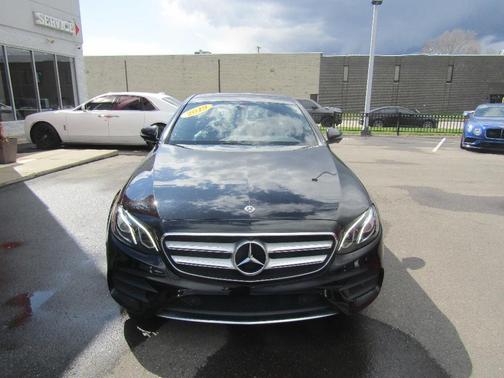 Black 2019 Mercedes-Benz E-Class E 300 4MATIC