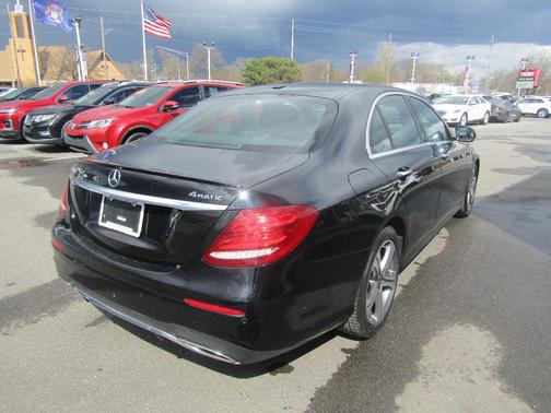 Black 2019 Mercedes-Benz E-Class E 300 4MATIC