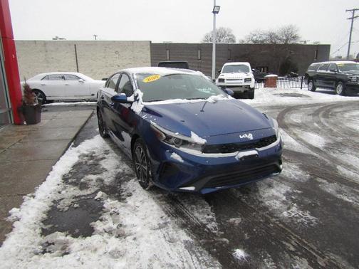 2024 Kia Forte LXS