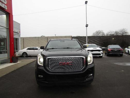 2016 GMC Yukon XL Denali