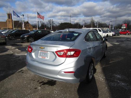 2017 Chevrolet Cruze LT
