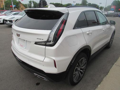 White 2024 Cadillac XT4 Sport