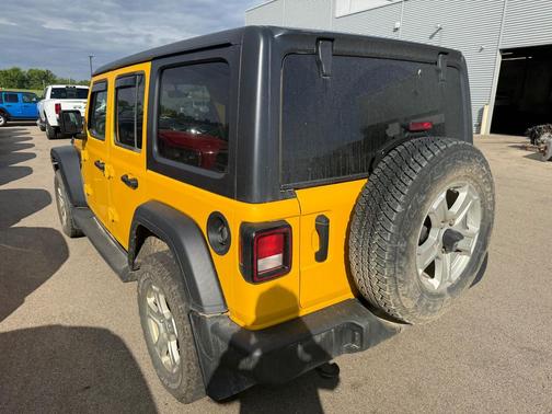 Hellayella Clearcoat 2021 Jeep Wrangler Unlimited Sport