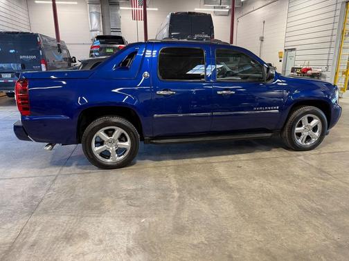 2013 Chevrolet Avalanche LTZ