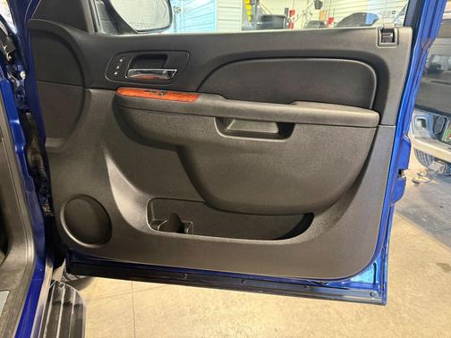 2013 Chevrolet Avalanche LTZ