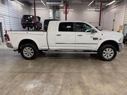Bright White Clearcoat 2014 RAM 2500 Longhorn