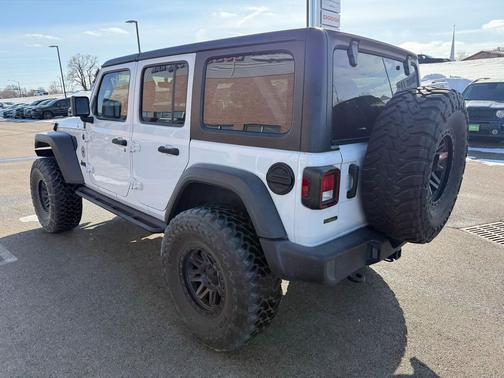 2021 Jeep Wrangler Willys