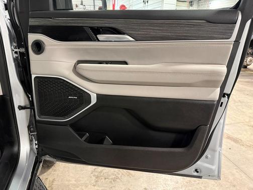 2024 Jeep Wagoneer Series II 4x4