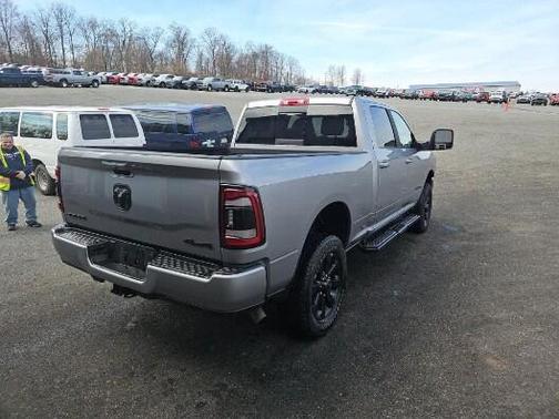 Billet Silver Metallic Clearcoat 2024 RAM 2500 Big Horn Crew Cab 4x4 6'4' Box