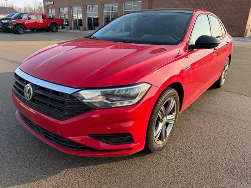 Tornado Red 2019 Volkswagen Jetta 1.4T R-Line