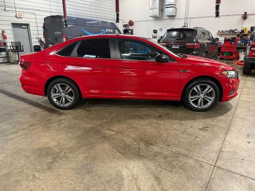 Tornado Red 2019 Volkswagen Jetta 1.4T R-Line