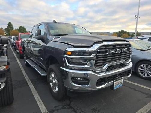 2025 RAM 2500 Big Horn Crew Cab 4x4 6'4' Box