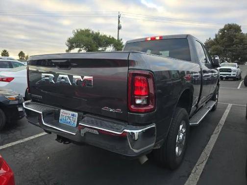 2025 RAM 2500 Big Horn Crew Cab 4x4 6'4' Box