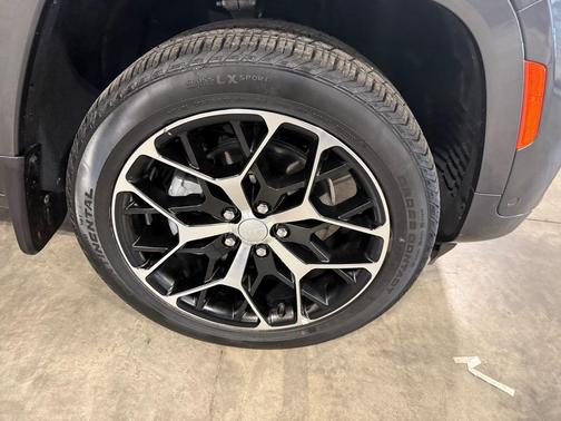 2022 Jeep Grand Cherokee 4xe Summit Reserve