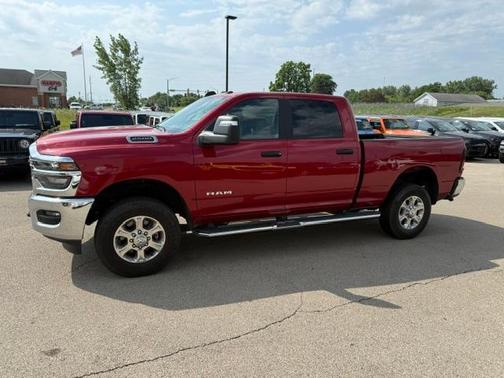 Molten Red 2026 RAM 2500 Big Horn Crew Cab 4x4 6'4' Box