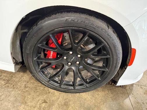 Bright White Clearcoat 2016 Dodge Charger SRT Hellcat