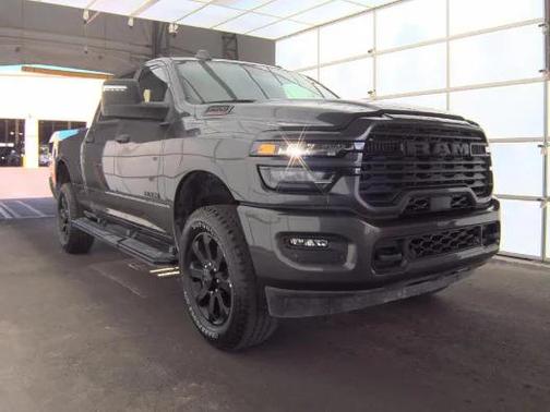 2025 RAM 2500 Big Horn Crew Cab 4x4 6'4' Box