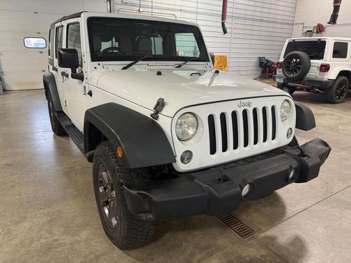 Bright White Clearcoat 2014 Jeep Wrangler Unlimited Sport RHD