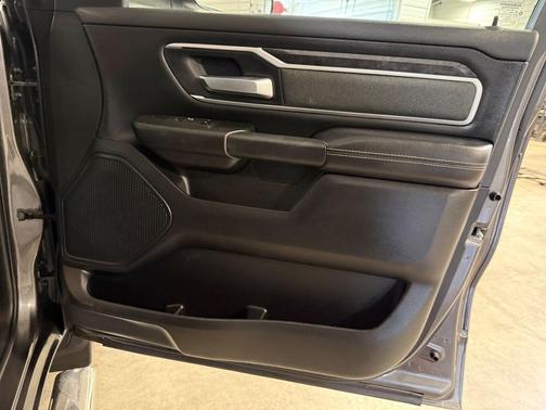 Granite Crystal Metallic Clearcoat 2021 RAM 1500 Big Horn/Lone Star