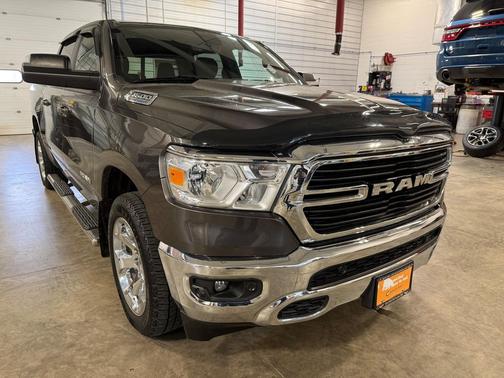 Granite Crystal Metallic Clearcoat 2021 RAM 1500 Big Horn/Lone Star