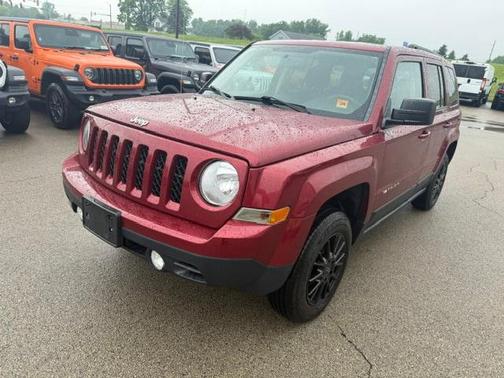 Deep Cherry Red Crystal Pearlcoat 2016 Jeep Patriot Sport