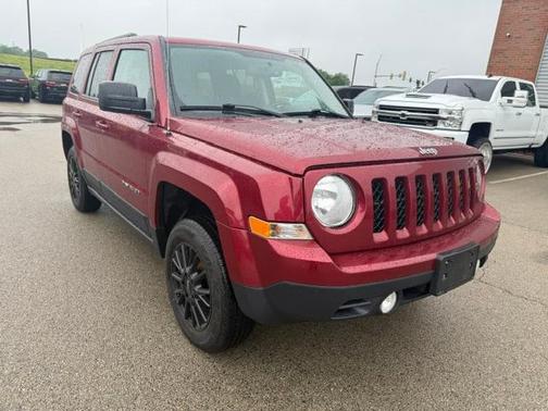 Deep Cherry Red Crystal Pearlcoat 2016 Jeep Patriot Sport