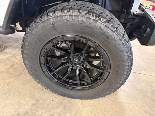 Bright White Clearcoat 2021 Jeep Wrangler Unlimited Rubicon